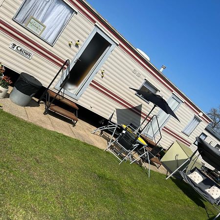 The Samanda Van Newport Caravan Park Hemsby Exterior foto