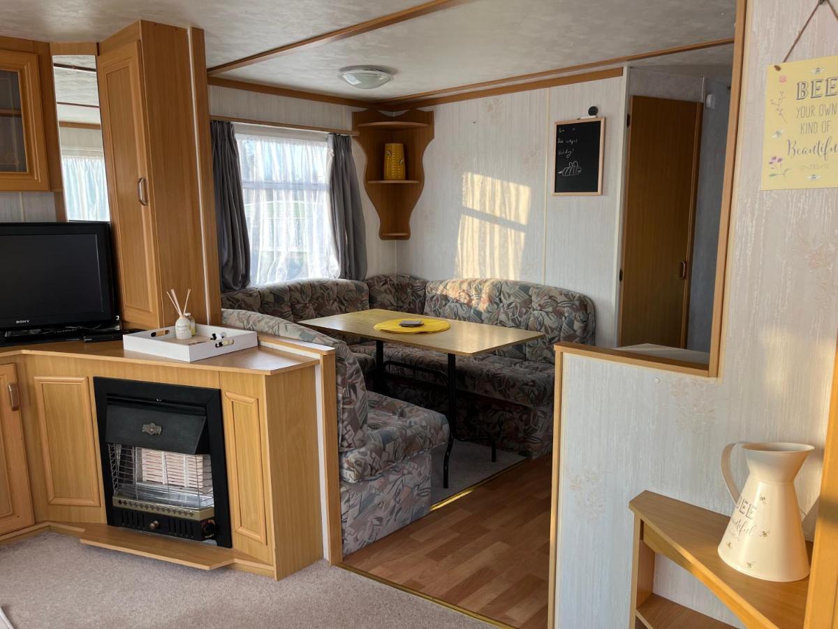 The Samanda Van Newport Caravan Park Hemsby Exterior foto