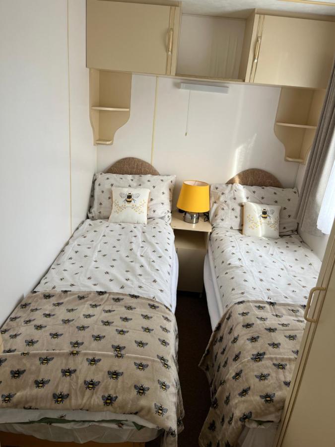The Samanda Van Newport Caravan Park Hemsby Exterior foto