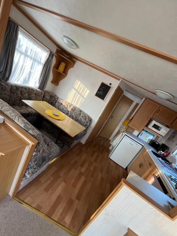 The Samanda Van Newport Caravan Park Hemsby Exterior foto